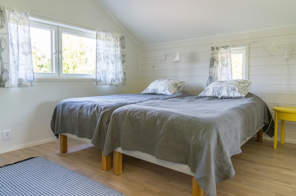 Strandby Villas Kaeringsund Eckero Room photo